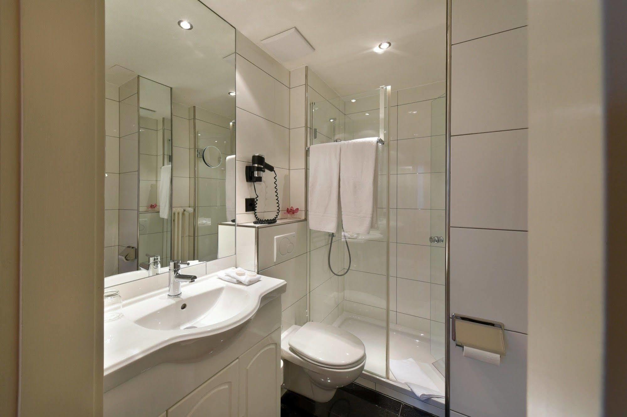 Apart Hotel Amadeo Цофинген Экстерьер фото